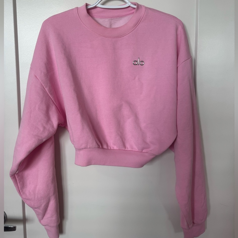 ALO Yoga Pink Women's Cropped Sweatshirt, rare sweet pink - Picture 9 of 9